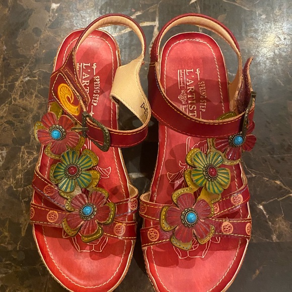 L’artiste Flower Sandals - Picture 2 of 4